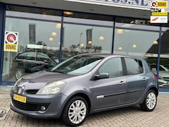 Renault Clio - 1.2 TCE Rip Curl 5Drs Airco Park.Sens LM-Velgen Privacy Glass Isofix NAP NL-Auto Nieuwe AP