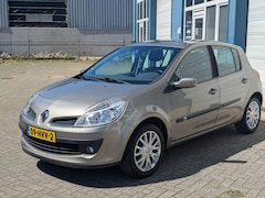 Renault Clio - 1.2 TCE Collection Airco Park. Sensr. Leuke Auto