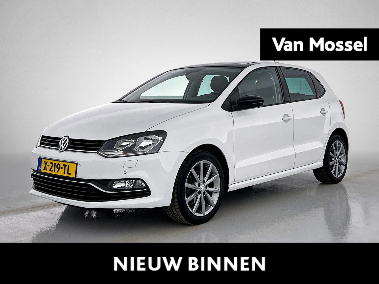 Volkswagen Polo - 1.0 First Edition | PANORAMADAK | APPLE CARPLAY | STOELVERWARMING | AIRCO | CRUISE CONTROL - AutoWereld.nl