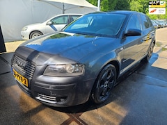 Audi A3 Sportback - 1.6 FSI AIRCO/cruise/XENON *apk:13-01-2026