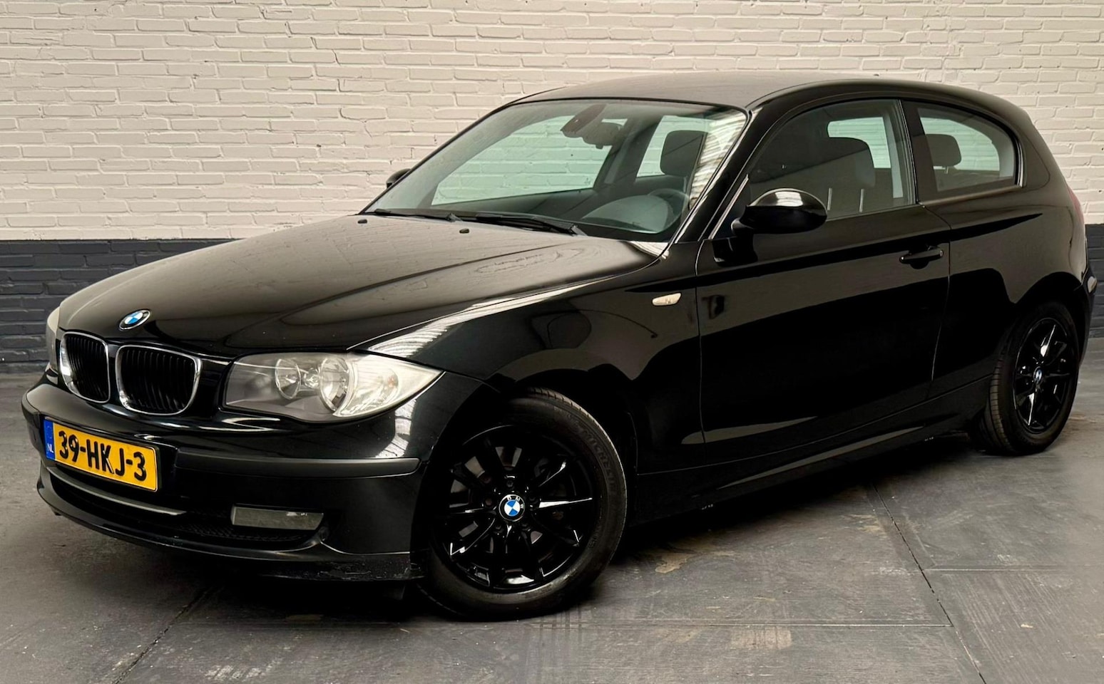 BMW 1-serie - 118d Corporate Business Line Airco - AutoWereld.nl