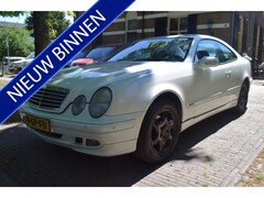 Mercedes-Benz CLK-klasse Coupé - 200 K. Avantgarde