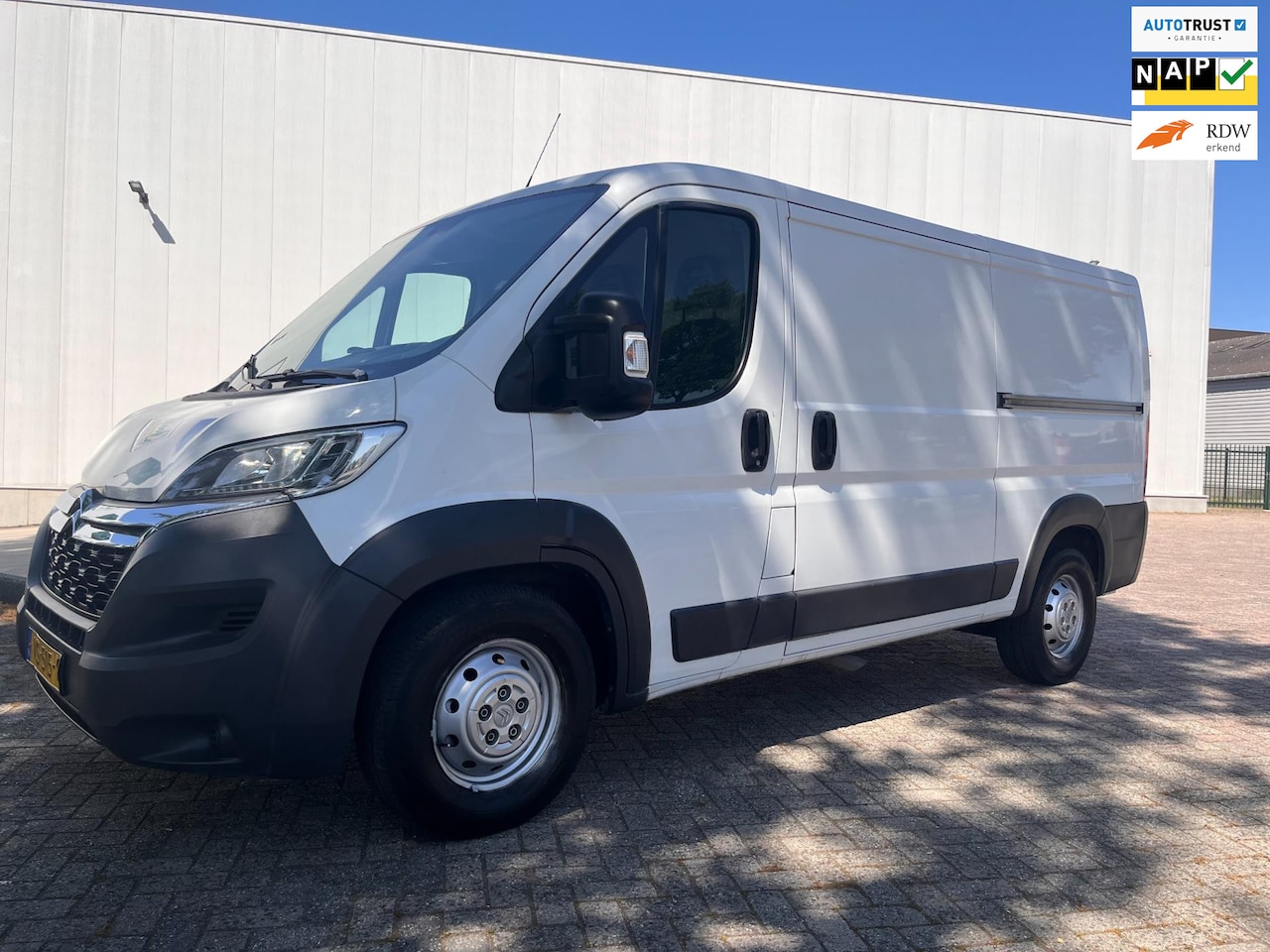 Citroën Jumper - 35 2.2 HDI L2H1 Zwaar 2xschuifdeur *airco*navigatie* trekhaak* 2016 1e eigenaar - AutoWereld.nl
