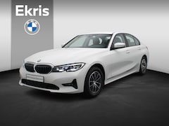 BMW 3-serie - Sedan 318i Live Cockpit Professional | PDC | DAB | 16"