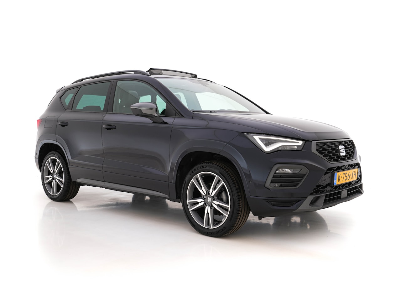Seat Ateca - 1.5 TSI FR Business Intense *PANO | LEATHER-MICROFIBRE | FULL-LED | MEMORY-PACK | TOP-VIEW - AutoWereld.nl