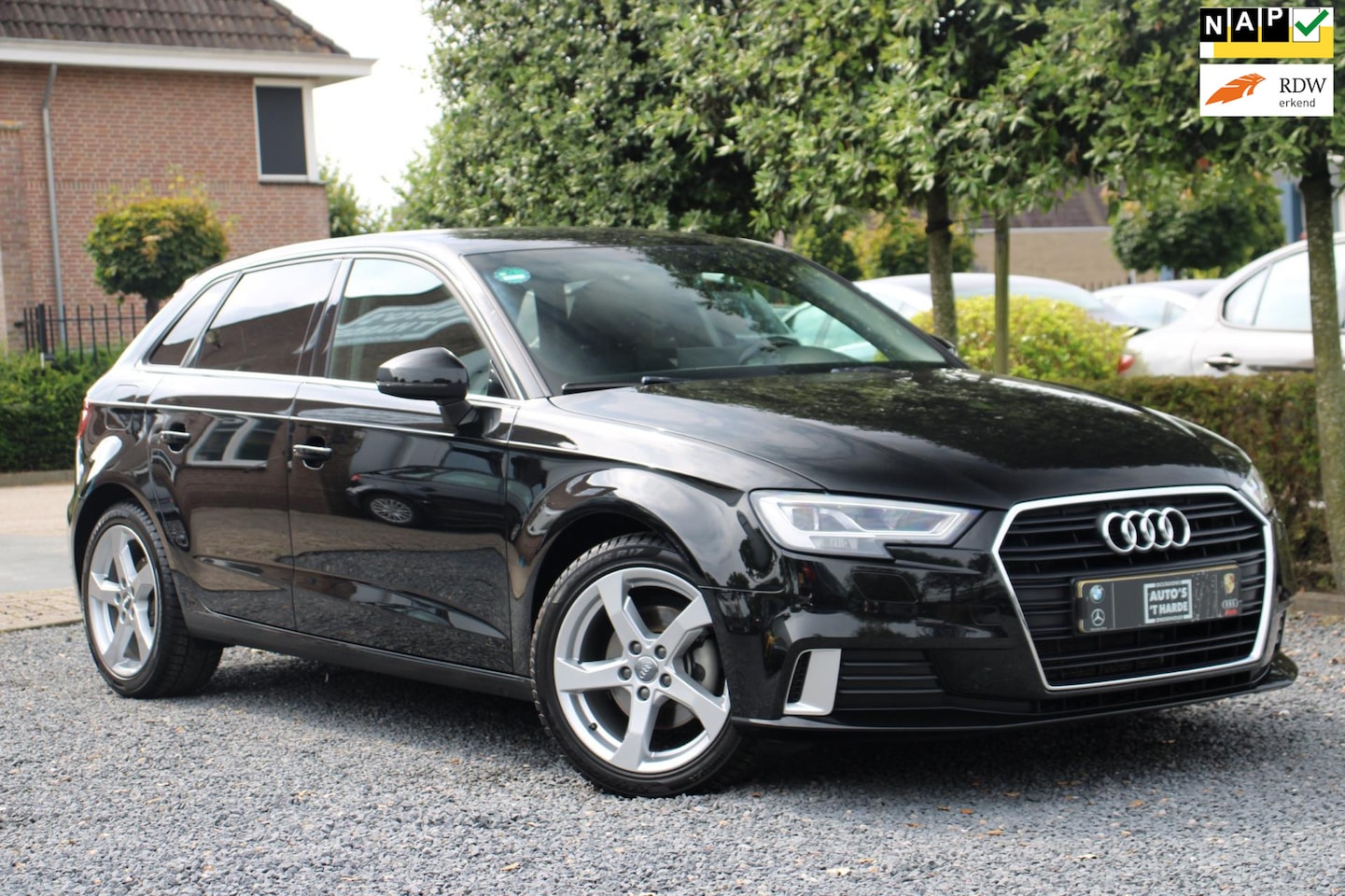 Audi A3 Sportback - 30 TFSI Sport Lease Edition 116 PK Clima Cruise LED 17'' - AutoWereld.nl