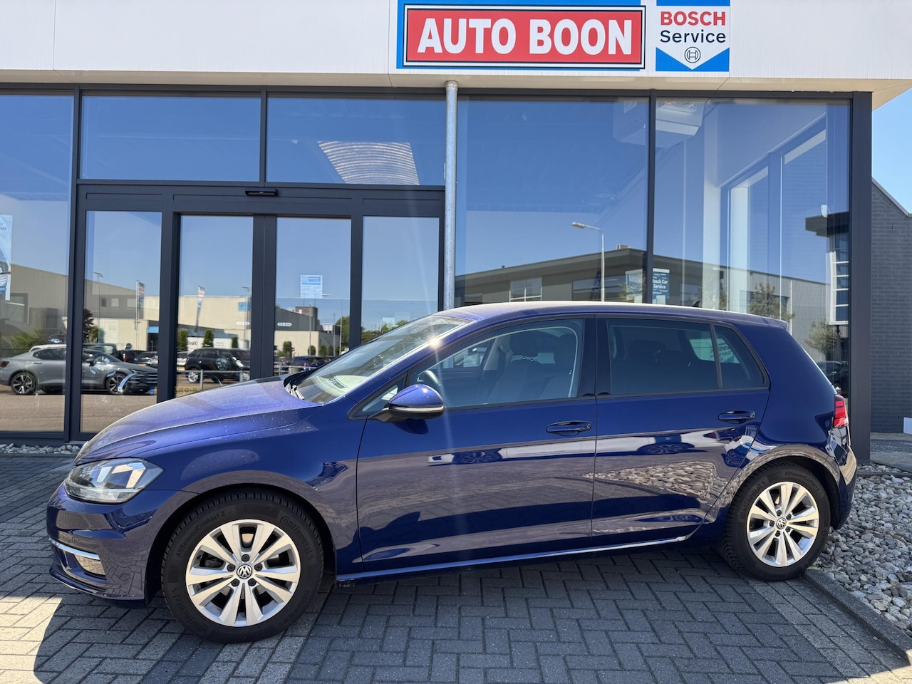 Volkswagen Golf - 1.0 TSI Comfortline 110PK APPCARPLAY/CLIMA/2XPDC/ NAVI/S&S/LED/LMV/MEDIA - KM=NAP - - AutoWereld.nl