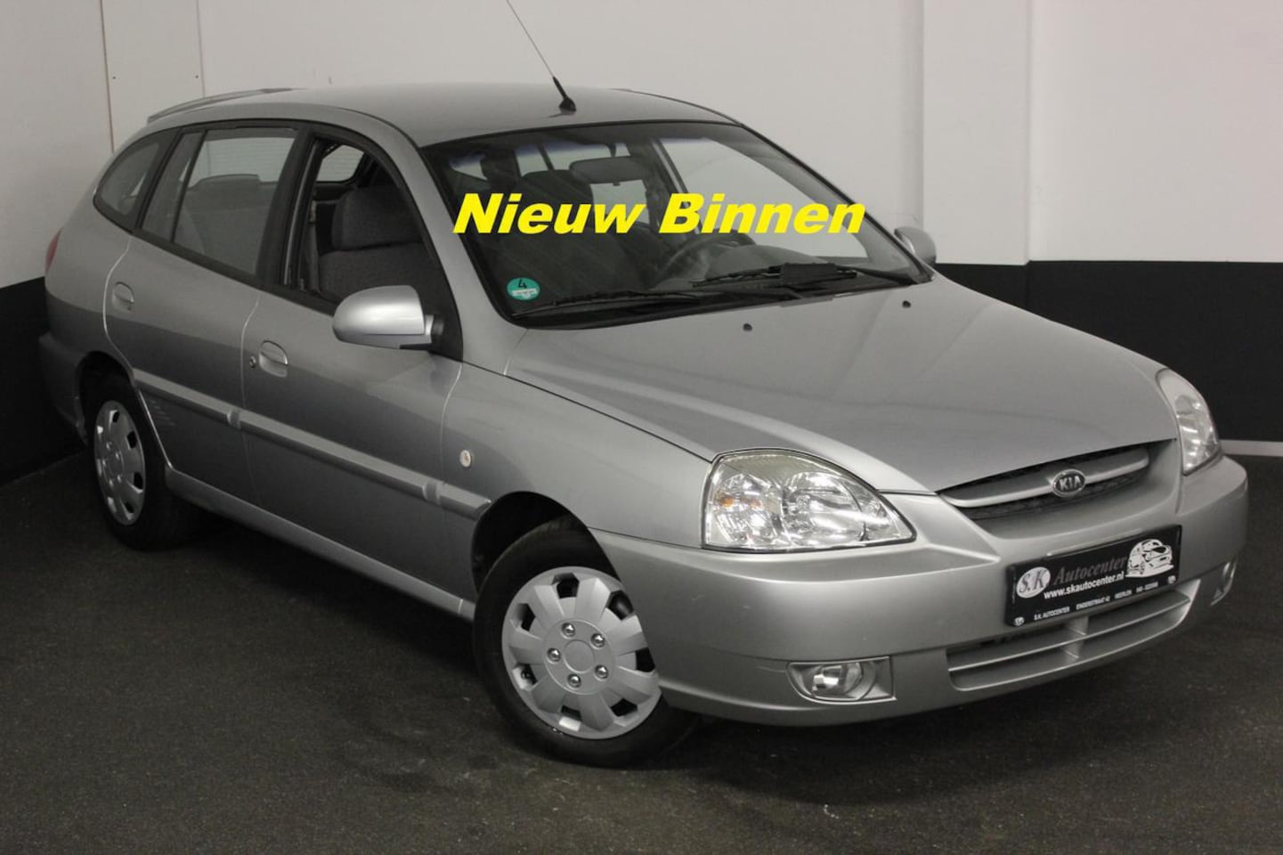 Kia Rio - 1.5 I 16V COMBI AIRCO MEENEEMPRIJS NIEUWE APK - AutoWereld.nl