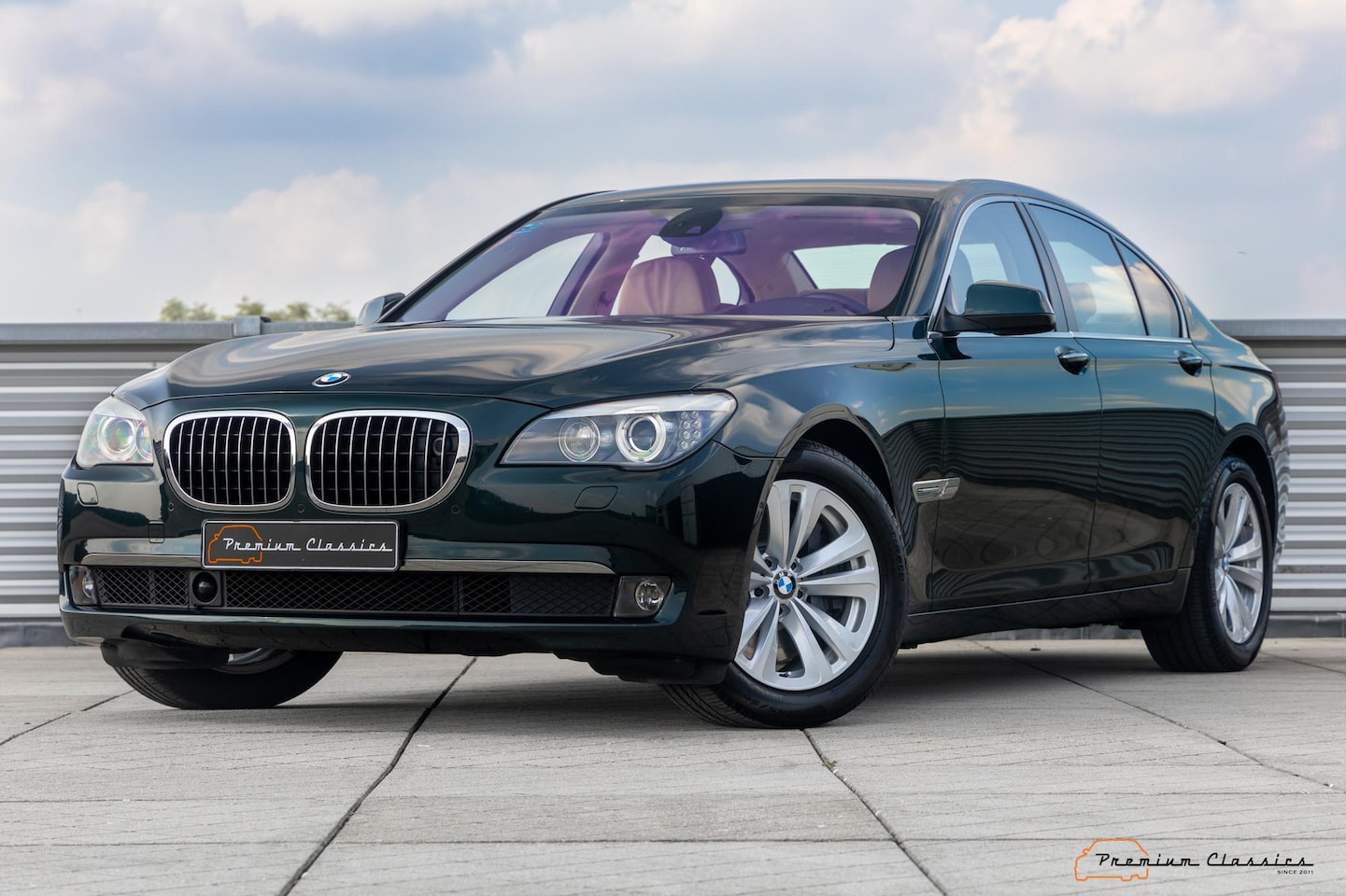 BMW 7-serie - 750i High Executive | 102.000KM | Night Vision | Seat Ventilation | Camera | Soft Close - AutoWereld.nl