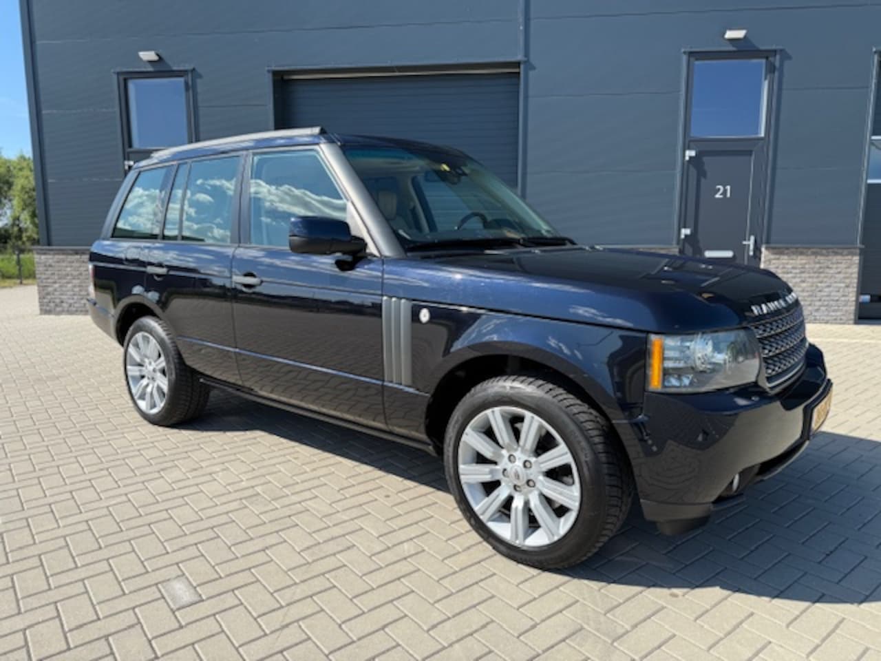 Land Rover Range Rover - 3.6 TDV8 Voque Complete onderhoud geschiedenis aanwezig / Youngtimer - AutoWereld.nl