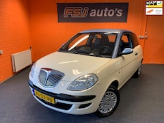 Lancia Y(psilon) - Ypsilon 1.2 / 60PK / PLATINO / AIRCO / APK 25-04-2026