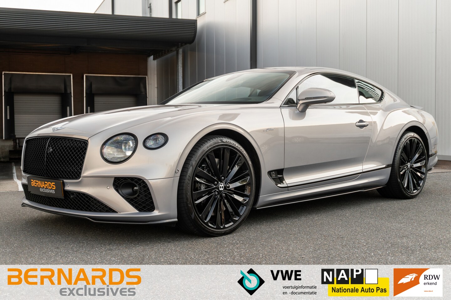 Bentley Continental GT - 6.0 W12 Speed - Extreme Silver - Akrapovic - Carbon Styling - Orig NL - 2028 Warranty! - AutoWereld.nl