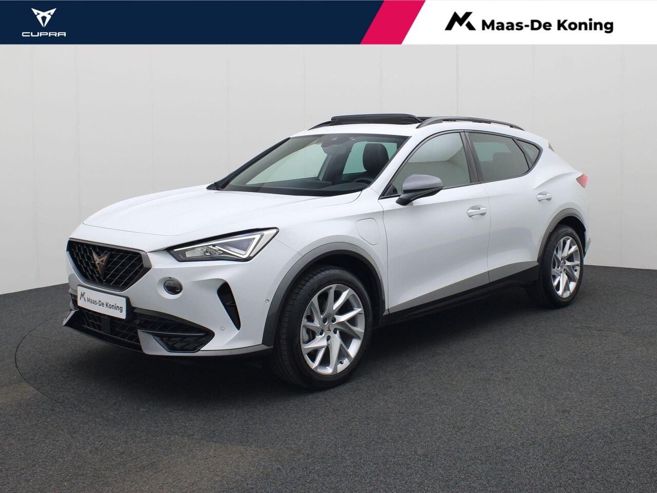 CUPRA Formentor - 1.4e-Hybrid 150kW/204PK DSG Panoramadak · Navigatie · Camera + Parkeersensoren · Garantie - AutoWereld.nl