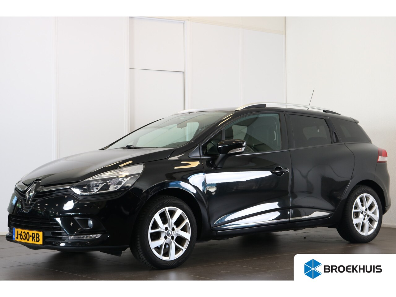 Renault Clio Estate - 0.9 TCe Limited 90 | Airco | Cruise control | Keyless entry - AutoWereld.nl