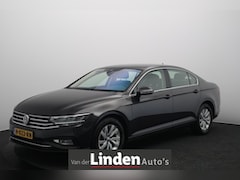 Volkswagen Passat - 1.6 TDI Comfort Business 120PK | Automaat | Apple Carplay| Led