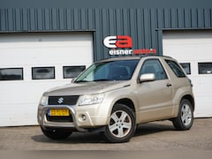 Suzuki Grand Vitara - 1.6-16V Exclusive | LEES TEKST |
