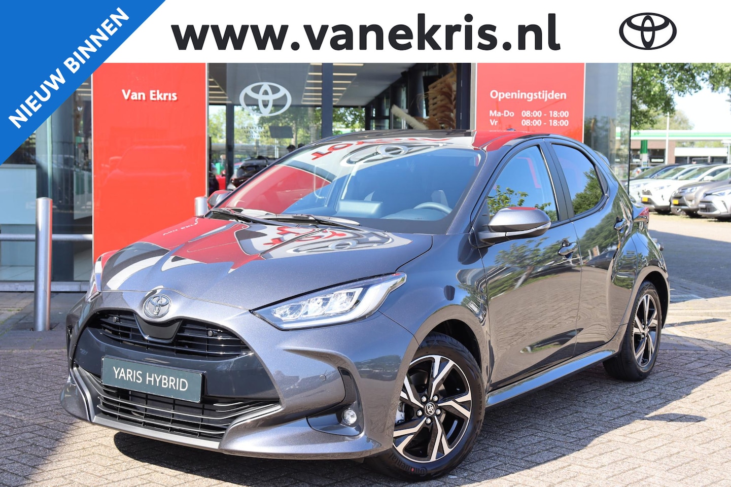 Toyota Yaris - 1.5 Hybrid 115 Dynamic Comfort Pack , Parkeersensoren - AutoWereld.nl