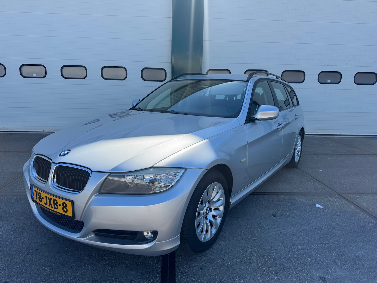 BMW 3-serie Touring - 320d Business Line 320d Business Line - AutoWereld.nl