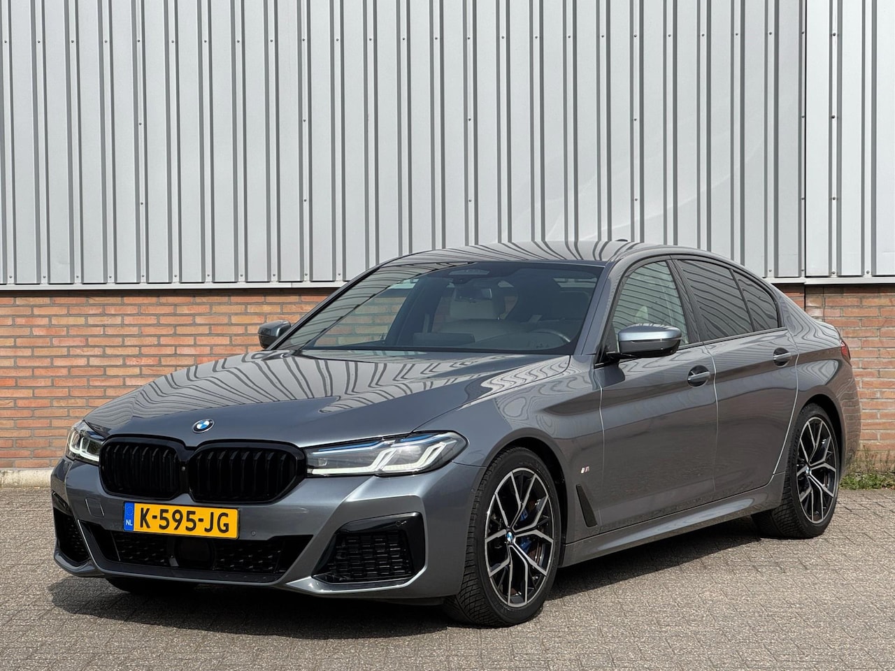 BMW 5-serie - 530i High Executive M Sport/ Head-Up/ Laser/ 360 Camera - AutoWereld.nl