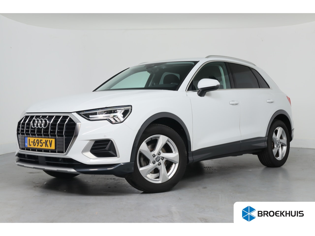 Audi Q3 - 35 TFSI Pro Line | LED | Cruise Adaptive | Clima | BLIS | Stoelverwarming | Navi By App | - AutoWereld.nl
