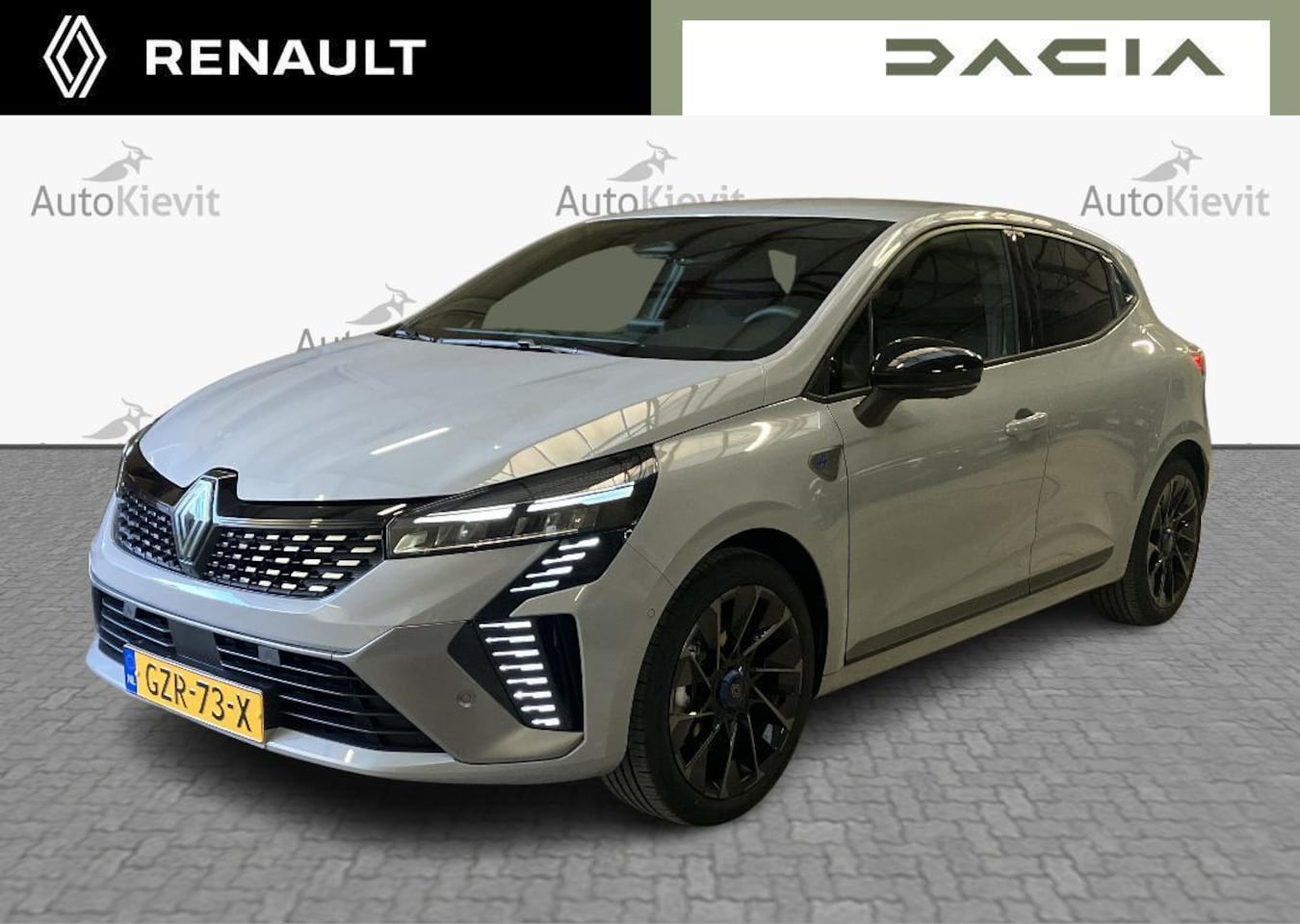 Renault Clio - 1.6 E-Tech Full Hybrid 145 esprit Alpine - Demo / Pack city Premium - AutoWereld.nl
