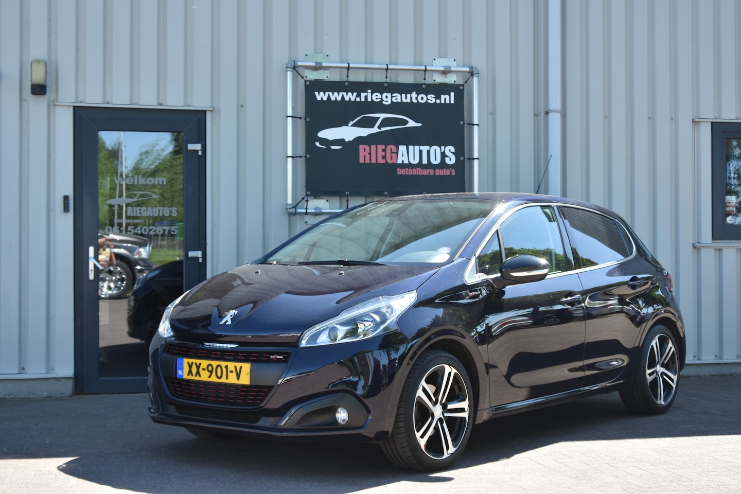 Peugeot 208 - 1.2 111PK GT-Line. Cruise, Clima, Camera, Trekhaak!! - AutoWereld.nl