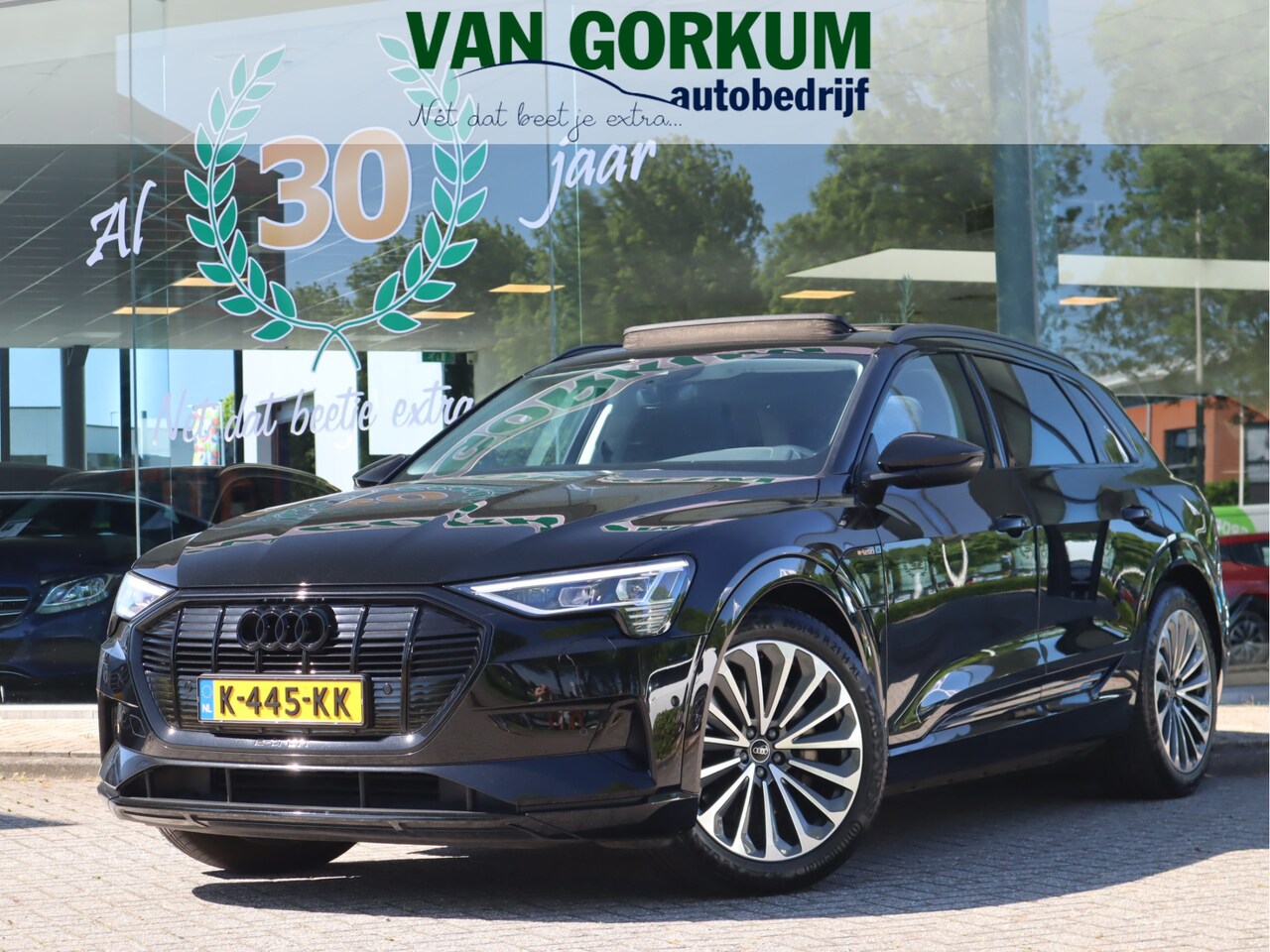 Audi e-tron - 50 quattro Business edition Plus 71 kWh / Panoramadak - AutoWereld.nl