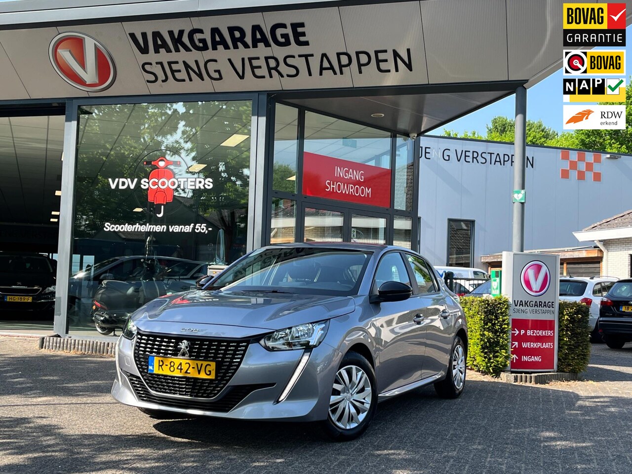 Peugeot 208 - 1.2 PureTech Active navi Bovag rijklaarprijs ! - AutoWereld.nl
