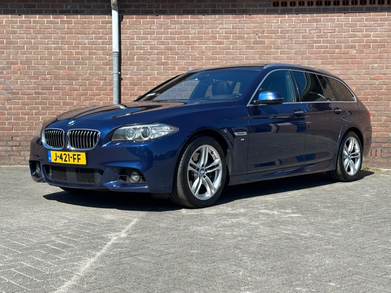 BMW 5-serie Touring - 530xd M Sport Edition |Panoramadak | Active Cruise |Trekhaak | - AutoWereld.nl