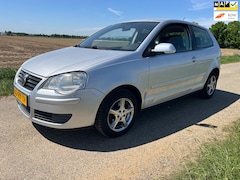 Volkswagen Polo - 1.4-16V Turijn | Nwe APK| Airco