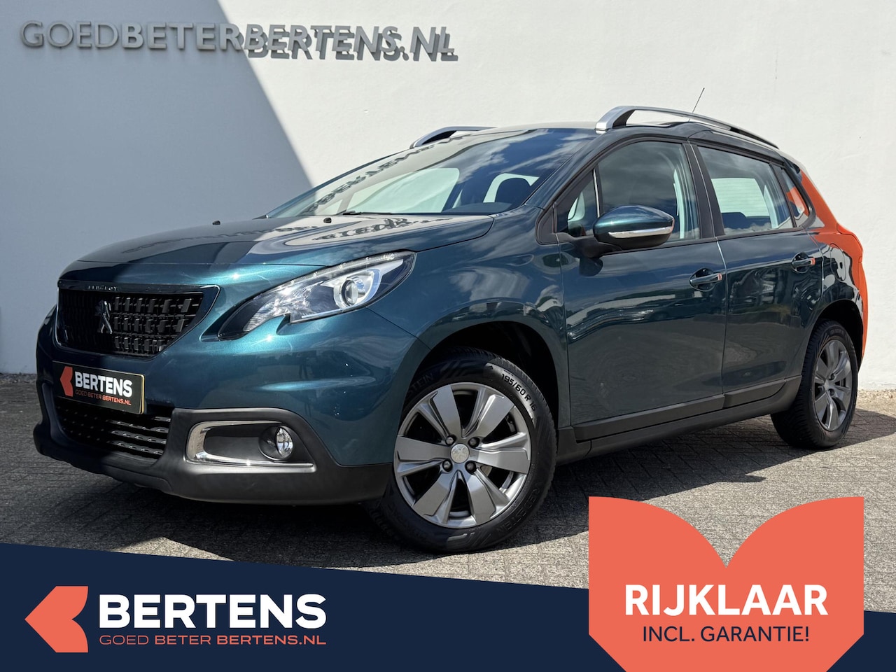 Peugeot 2008 - 1.2 PT 110 EAT6 Blue Lion | Automaat | Trekhaak | Prijs is rijklaar incl. garantie - AutoWereld.nl