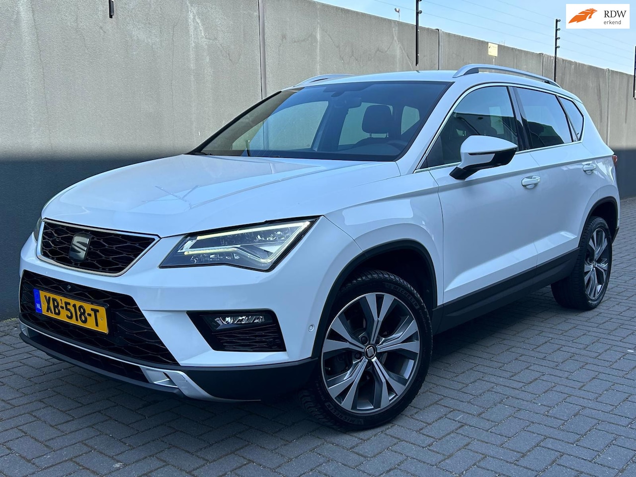 Seat Ateca - 1.5 TSI Xcellence / NAP / Full / Netjes / APK - AutoWereld.nl