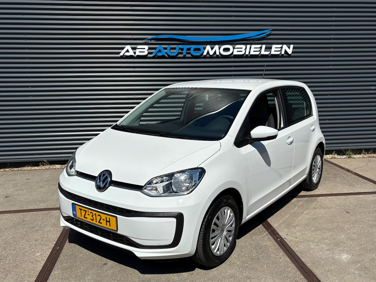 Volkswagen Up! - 1.0 BMT move up! 5 DEURS/ BLUETOOTH/ LED VERL - AutoWereld.nl