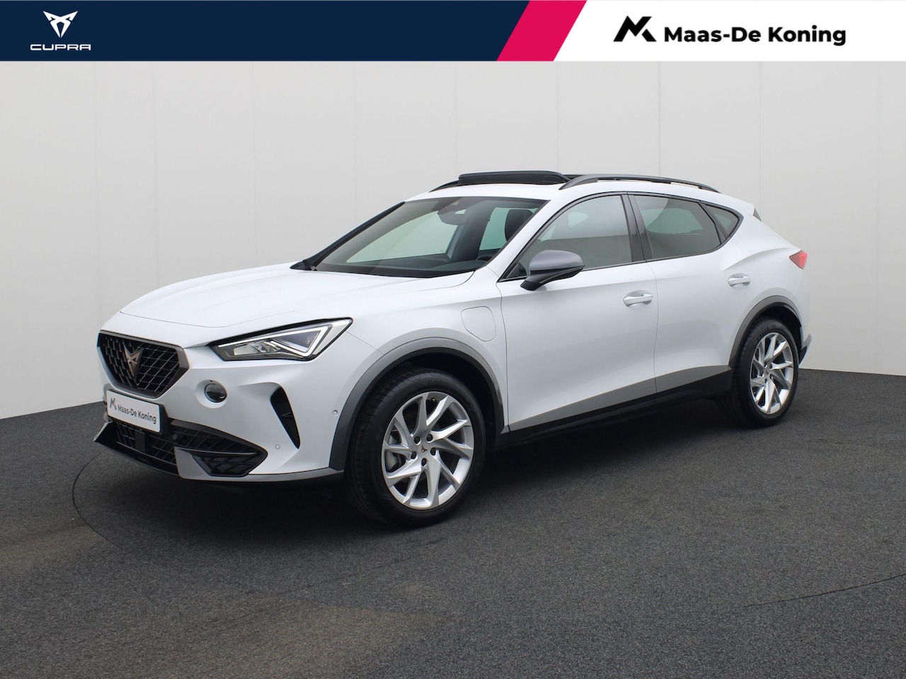 CUPRA Formentor - 1.4e-Hybrid 150kW/204PK VZ DSG · Panoramadak · Camera + Parkeersensoren · App connect · Ga - AutoWereld.nl