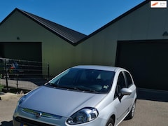 Fiat Punto Evo - 1.4 Business- 5 DEURS- AIRCO- CENTRALE DEURVEGRENDILING- CRUISE CONTROL- GOED ONDERHOUDEN
