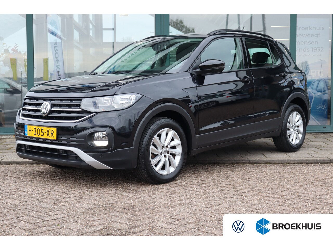 Volkswagen T-Cross - 1.0 TSI 95PK Life | Navigatie | Parkeersensoren | Apple Carplay/Android Auto | - AutoWereld.nl