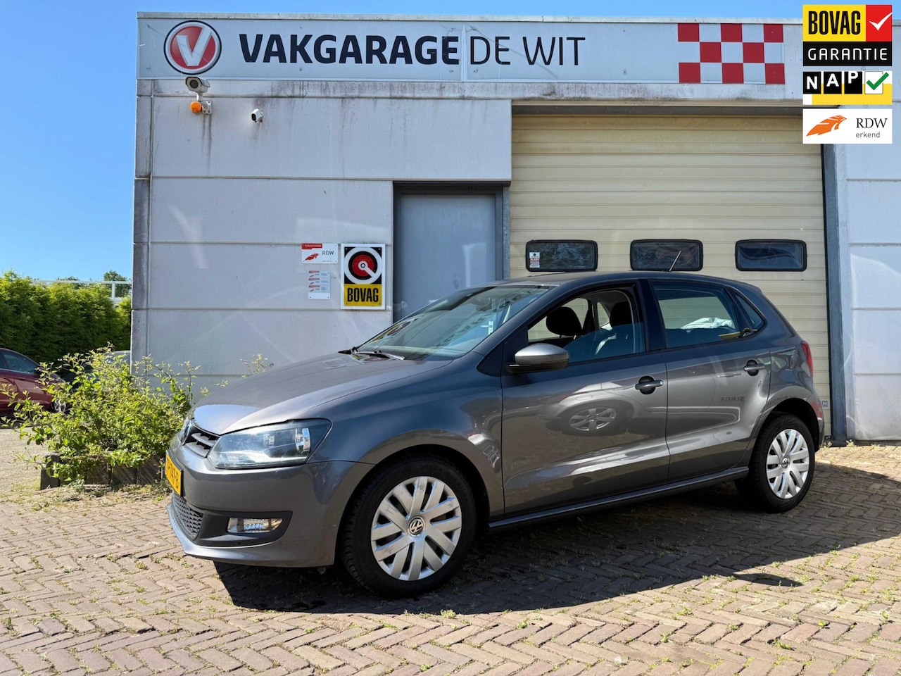 Volkswagen Polo - 1.2-12V Comfortline 1.2-12V Comfortline - AutoWereld.nl