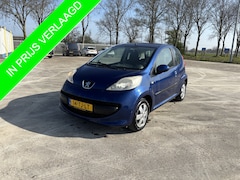 Peugeot 107 - 1.0-12V XS