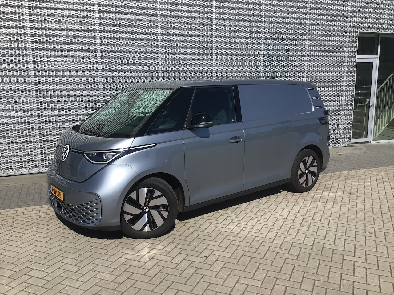 Volkswagen ID. Buzz Cargo - Bulli edition 79 kWh Bulli edition 79 kWh - AutoWereld.nl