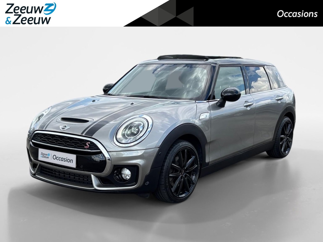 MINI Clubman - Mini 2.0 - 192PK Cooper S Automaat | JCW Pack | Schuif/Kantel Dak | LED Verlichting | 18" - AutoWereld.nl