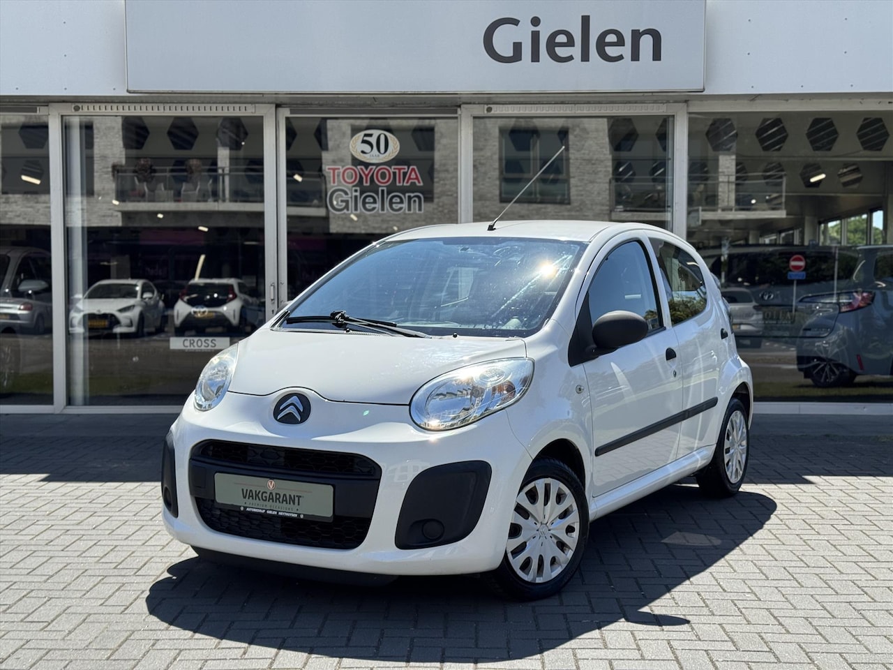 Citroën C1 - 1.0i 68PK 5D Attraction | Airconditioning, 2e eigenaar, Radio/CD-Speler - AutoWereld.nl