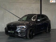 BMW X5 - 45e M-sport, Laser, Pano, Stoelkoeling, HeadUp, Nachtzicht, Softclose, CraftedClarity, 4Zo