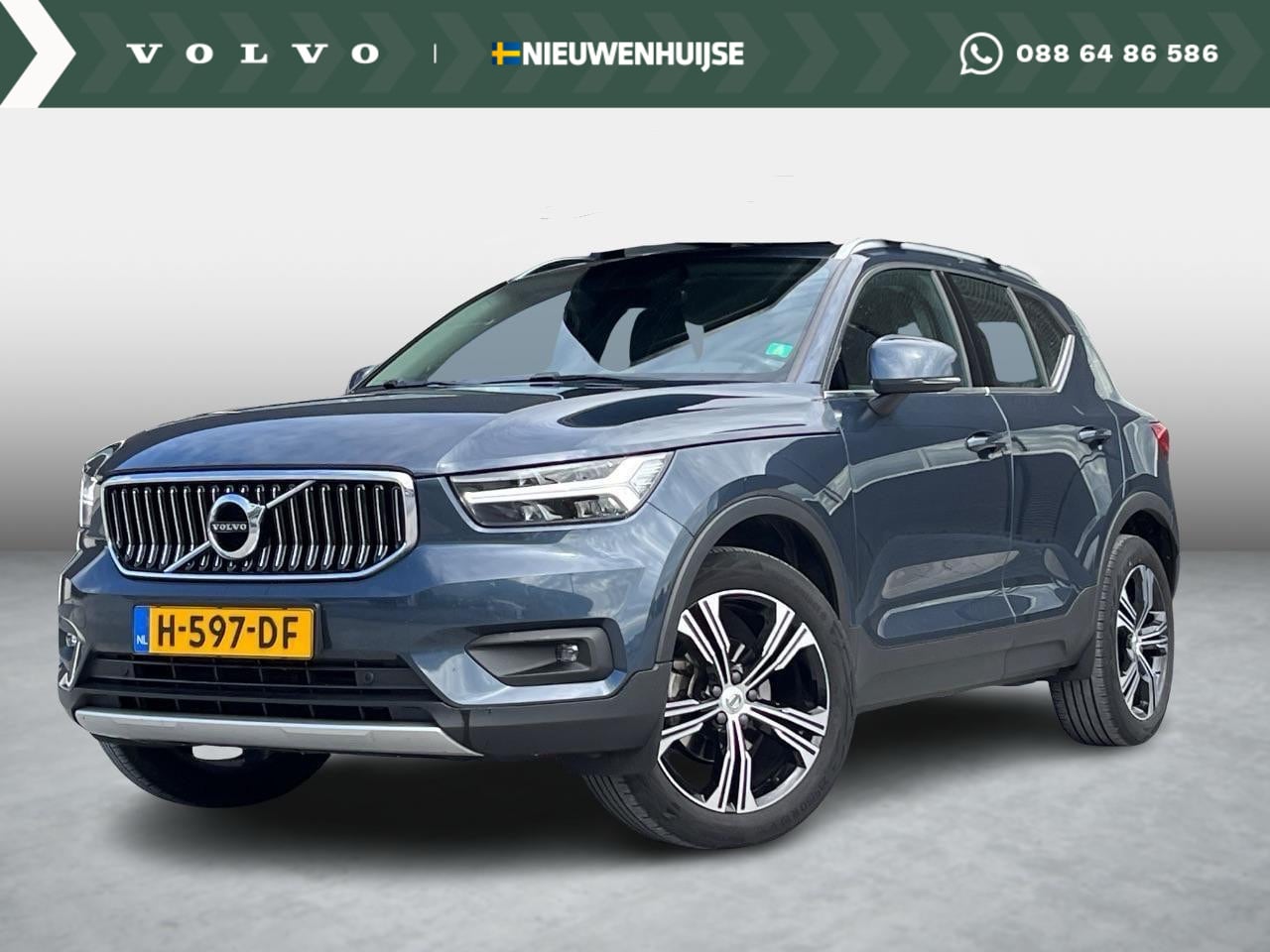 Volvo XC40 - 1.5 T3 Inscription | Trekhaak | DAB | Parkeersensoren V+A | Parkeercamera | 19"lm velgen | - AutoWereld.nl