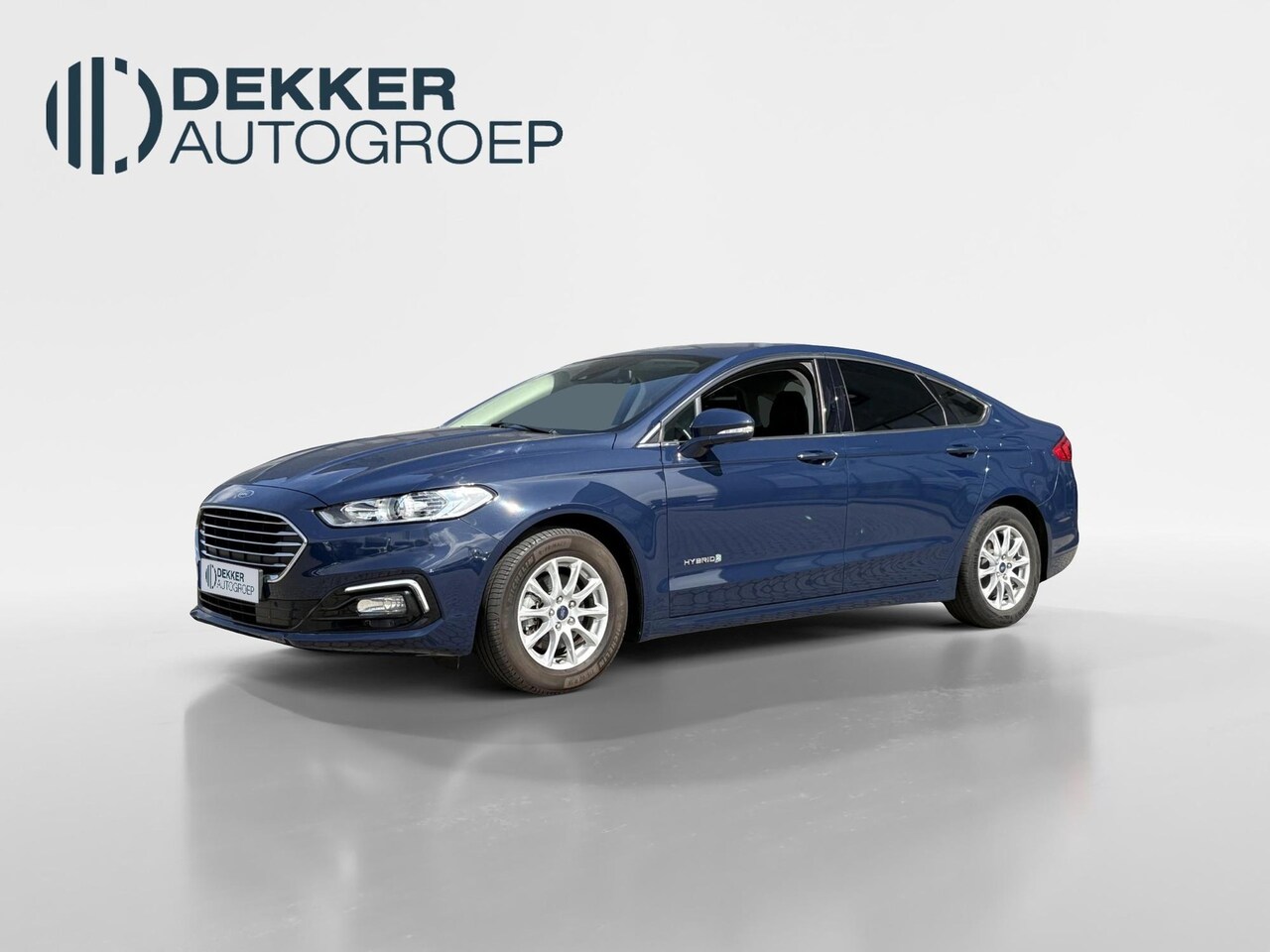 Ford Mondeo - 2.0 187PK-HYBRID-4D-TITANIUM-CAMERA-PARKEERHULP - AutoWereld.nl