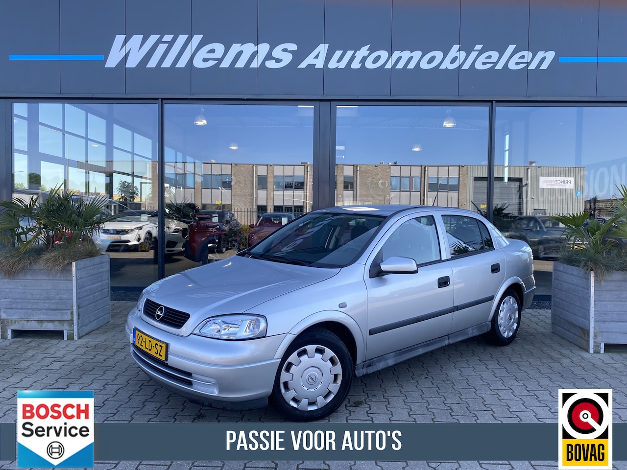 Opel Astra - 1.6 Edition Airco - AutoWereld.nl