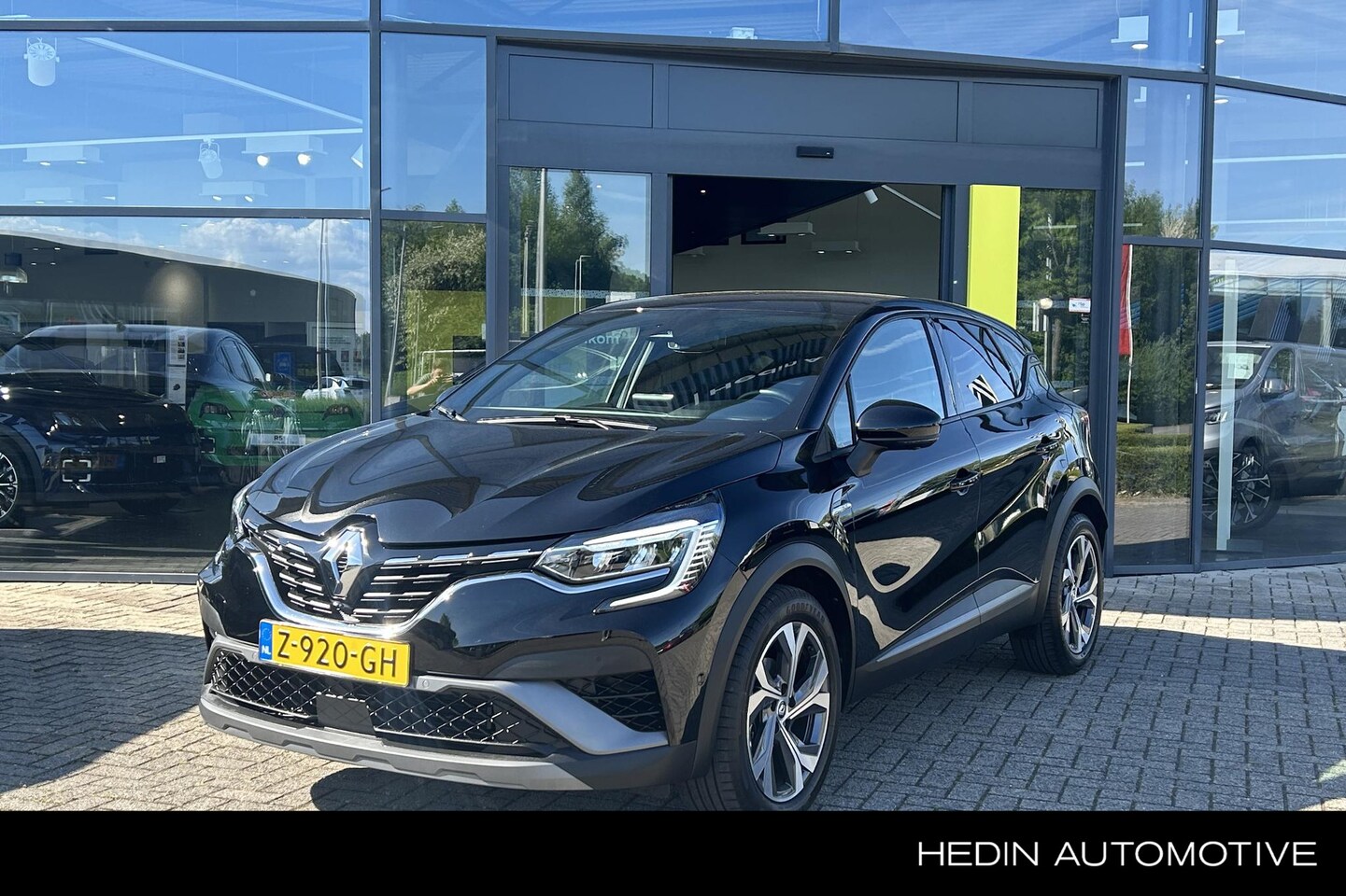 Renault Captur - Mild Hybrid 160PK AUTOMAAT R.S. Line Renault Captur 1.3t 160PK AUTOMAAT R.S. Line | 360 CA - AutoWereld.nl