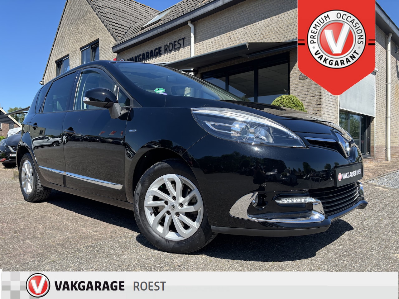 Renault Scénic - 1.2 TCe Bose Trekhaak / Panoramadak / Camera - AutoWereld.nl