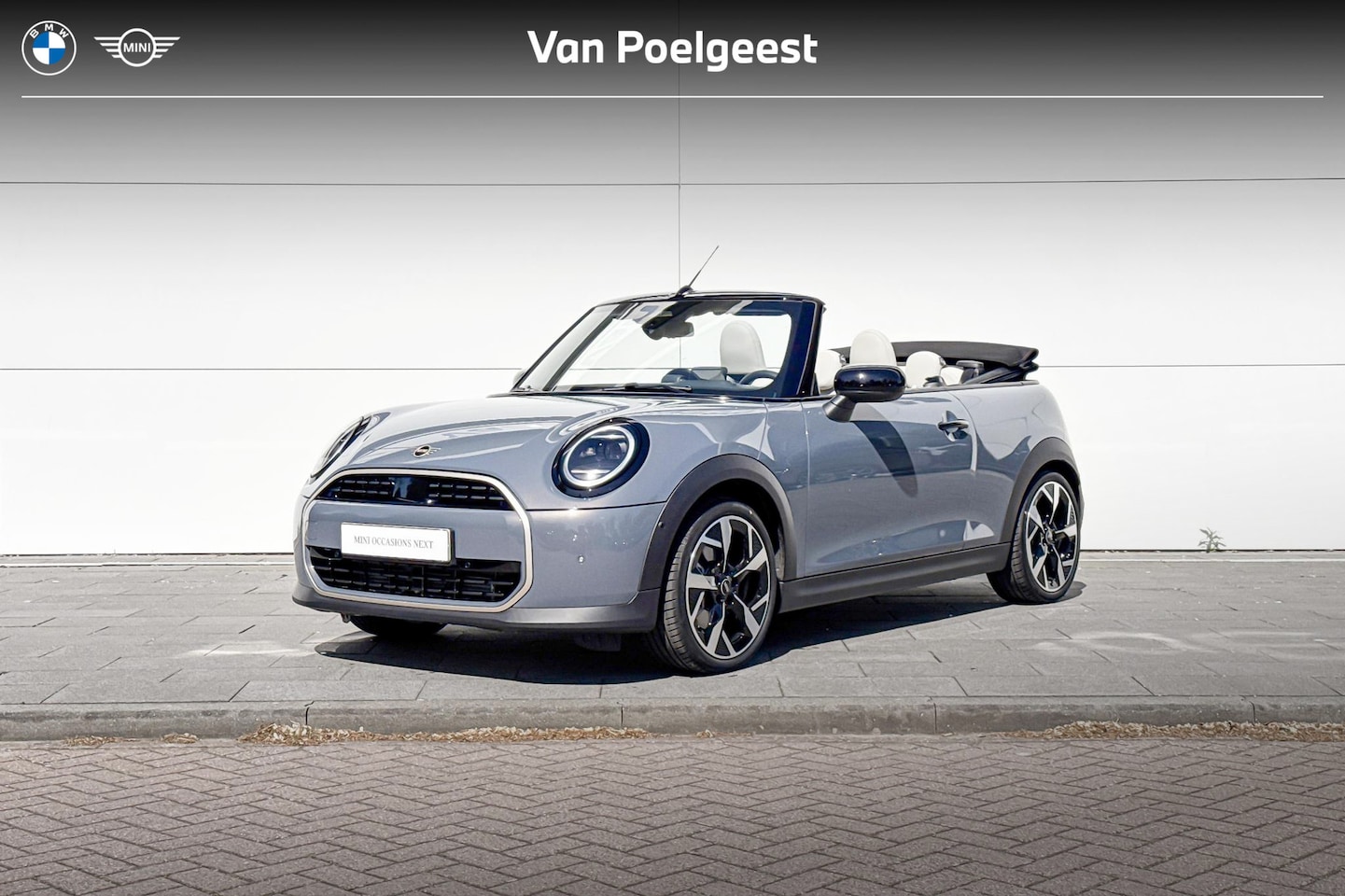 MINI Cabrio - Cooper C Favoured L - AutoWereld.nl