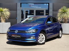 Volkswagen Polo - 1.0 TSI Highline 96pk Navigatie/Stoelverwarming/PDC