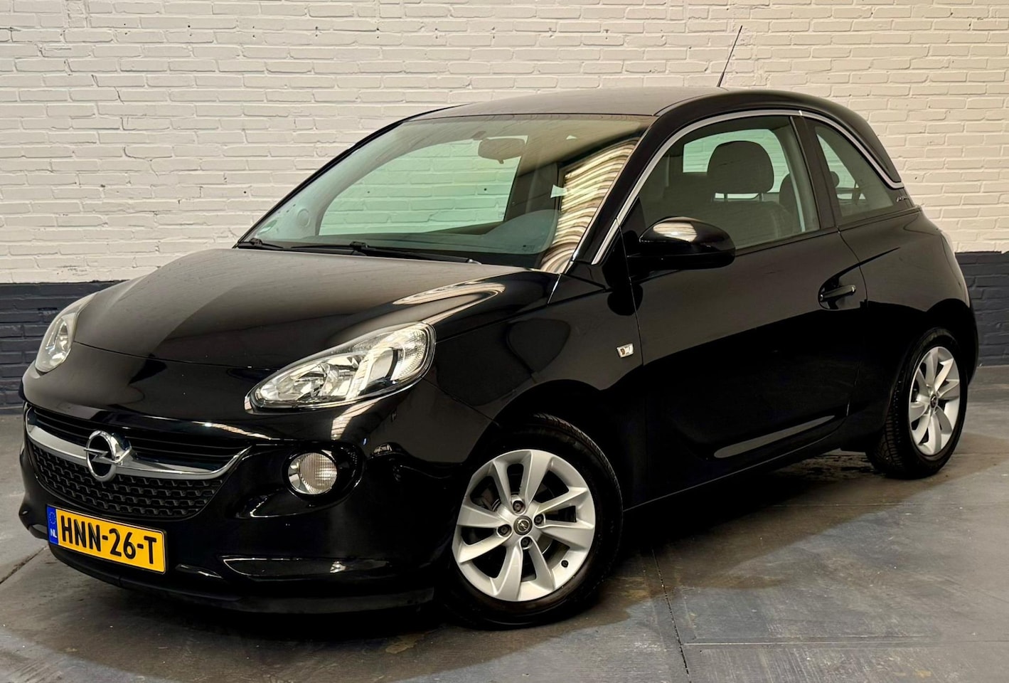 Opel ADAM - 1.2 Airco 3Drs Zwart LM Velgen Cruise Control - AutoWereld.nl